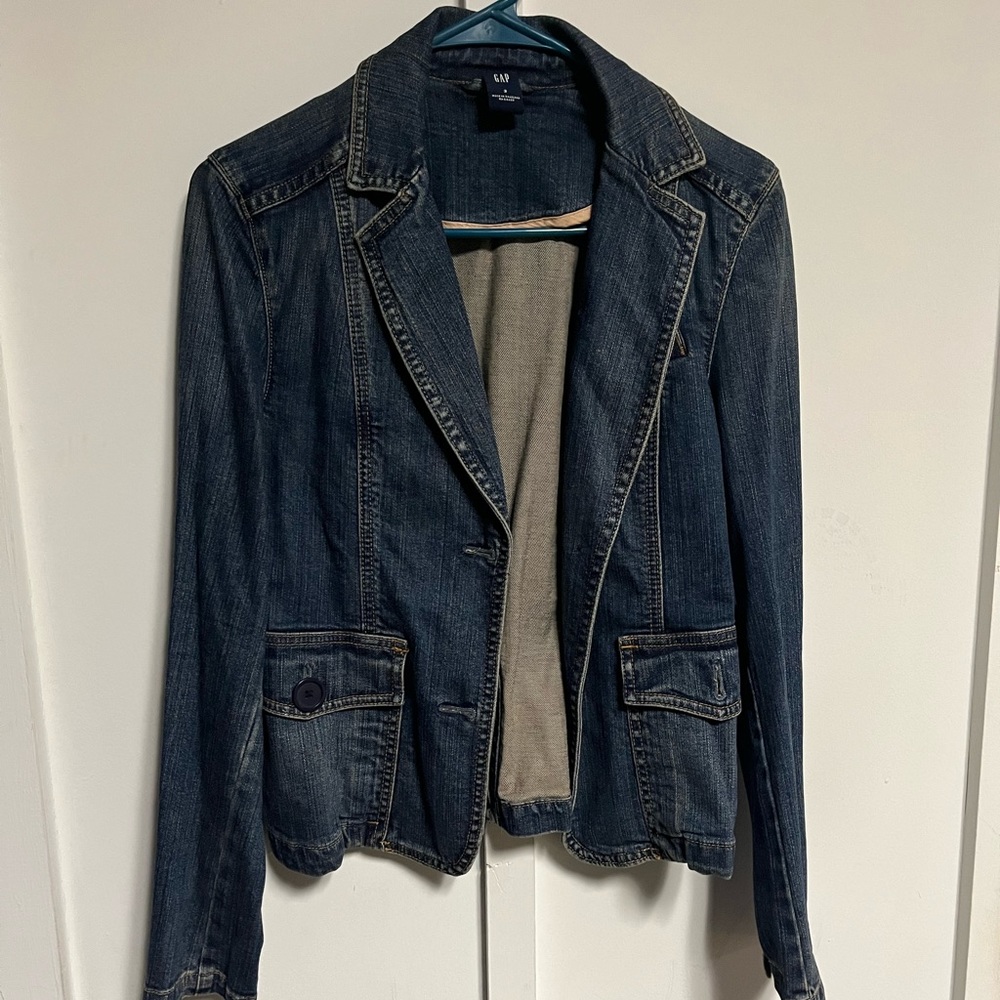 Women’s vintage GAP Jean Jacket